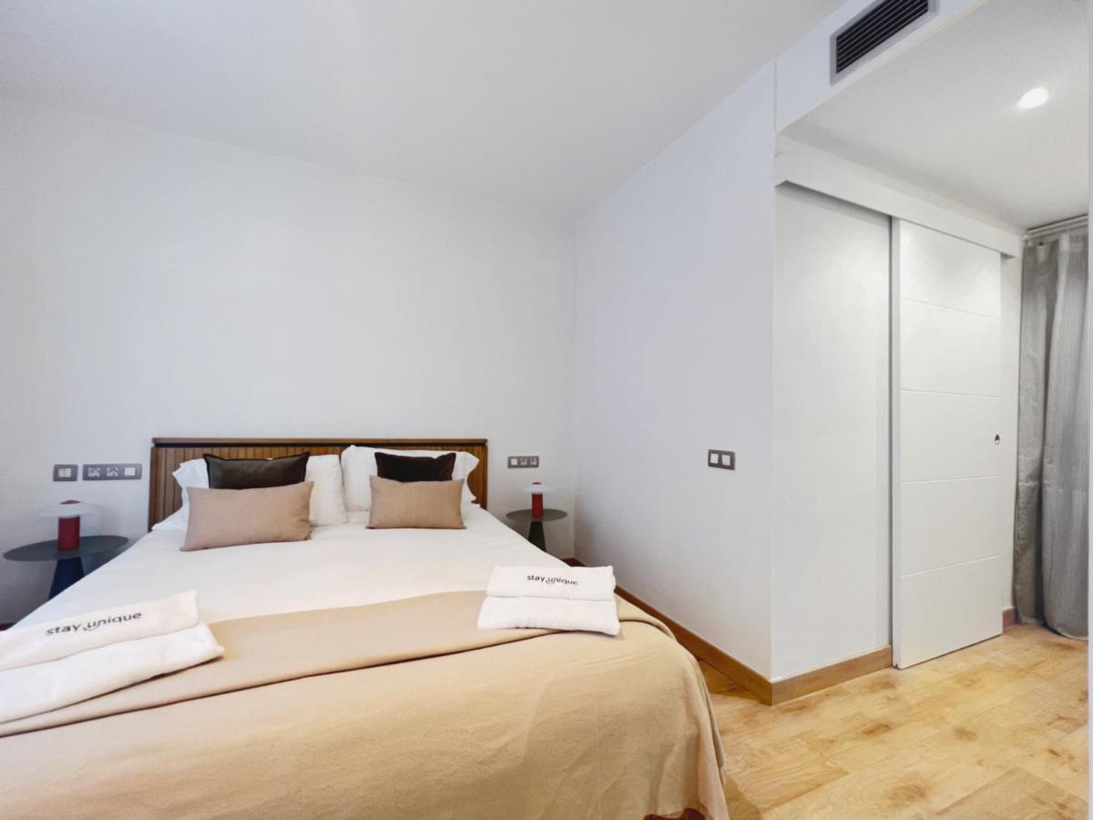 Stay U-Nique Apartments Urquinaona II Barcelona Kültér fotó