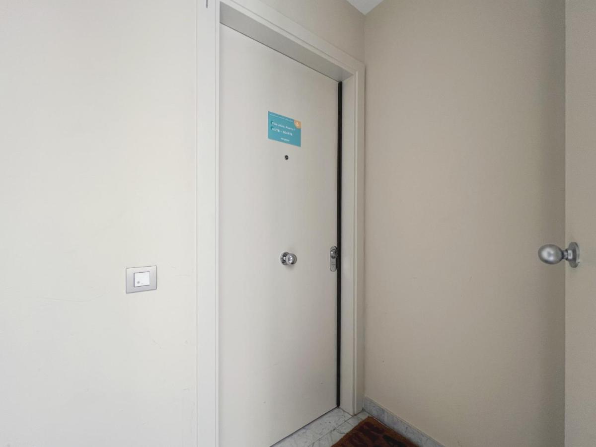 Stay U-Nique Apartments Urquinaona II Barcelona Kültér fotó